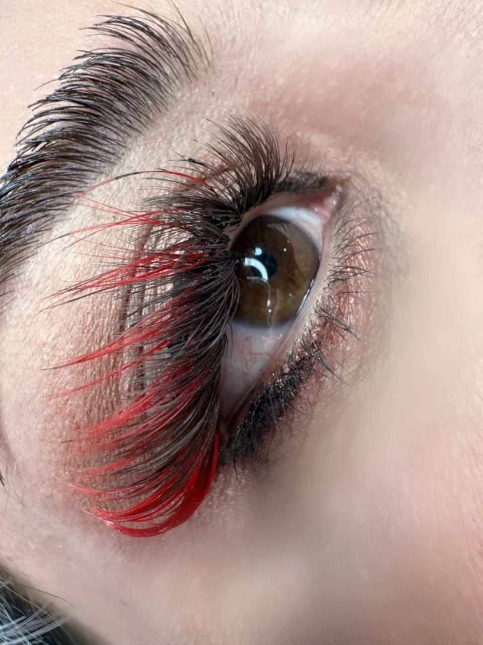 سالن زیبایی الارا