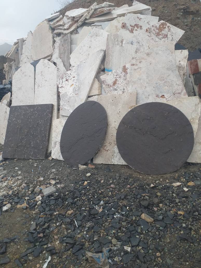 خرید مستقیم سنگ ورقه ای دماوند برای پروژه‌های ساختمانی