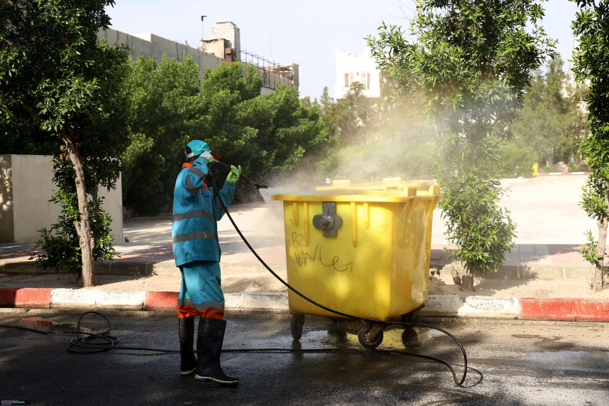 سمپاشی در کیش