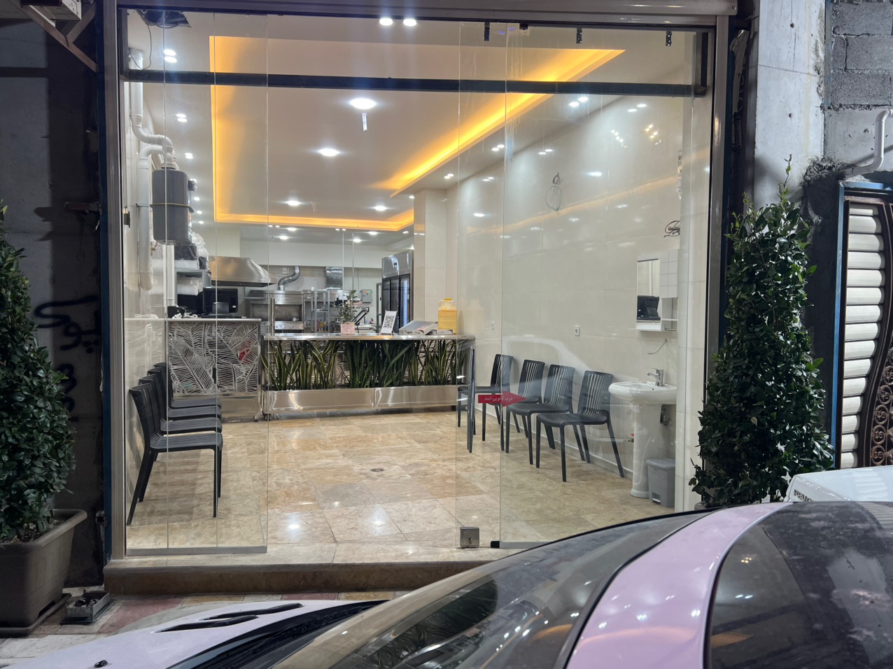 بهترین رستوران بیرون بر در کرمان