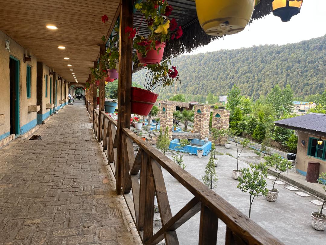 آلاچیق رستوران