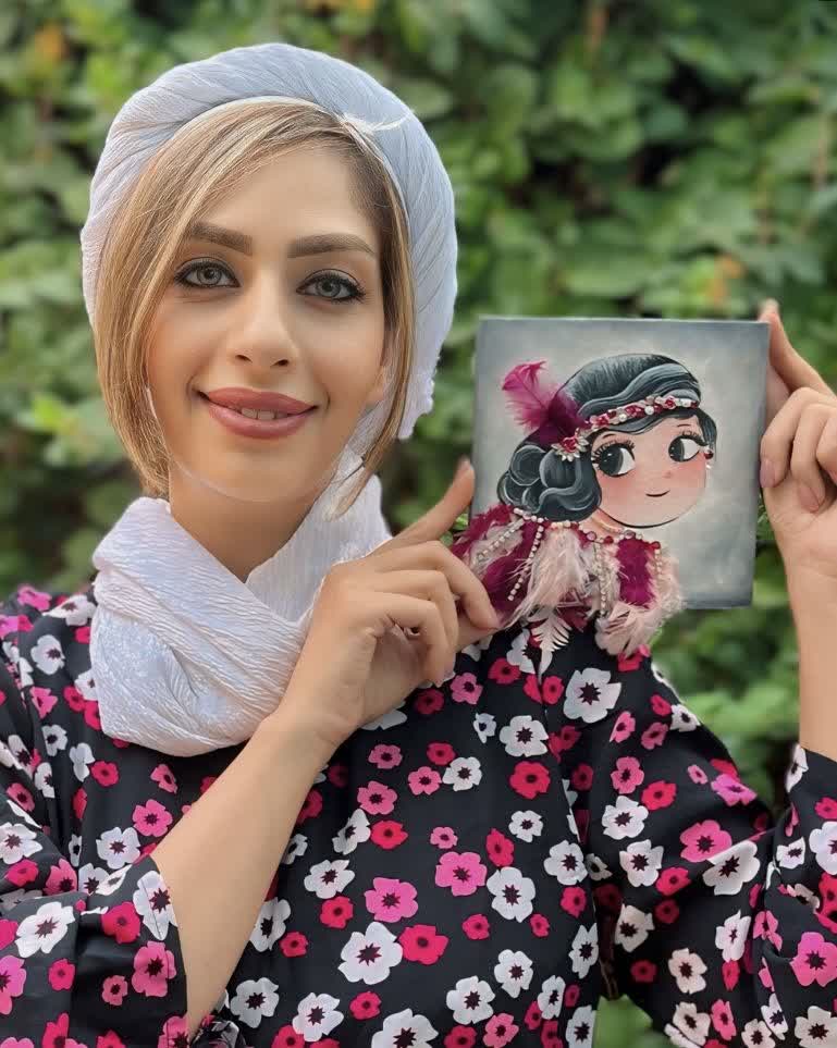 اولین آموزشگاه هنری تجسمی و فانتزی