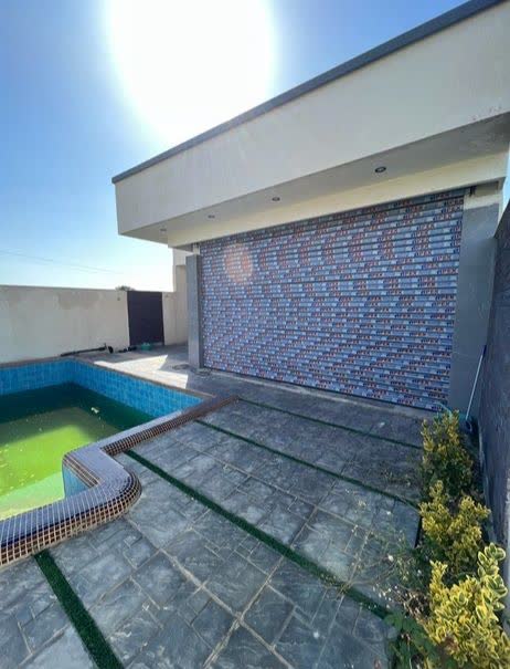 کرکره برقی برای فروشگاه و پارکینگ و درب واحد