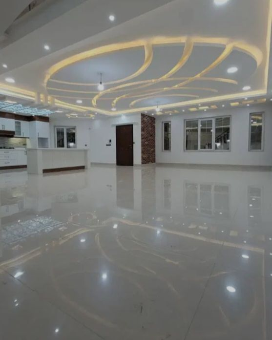 اجرای کناف سقف اتاق خواب با طرح ساده و نورپردازی محیطی در کرج