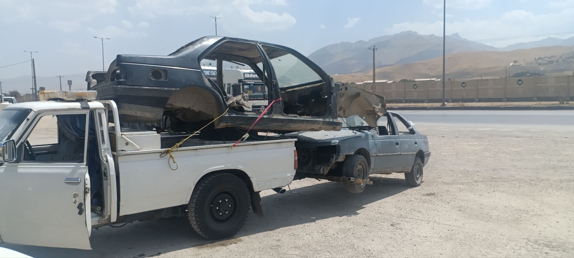 امداد خود رو در ملایر