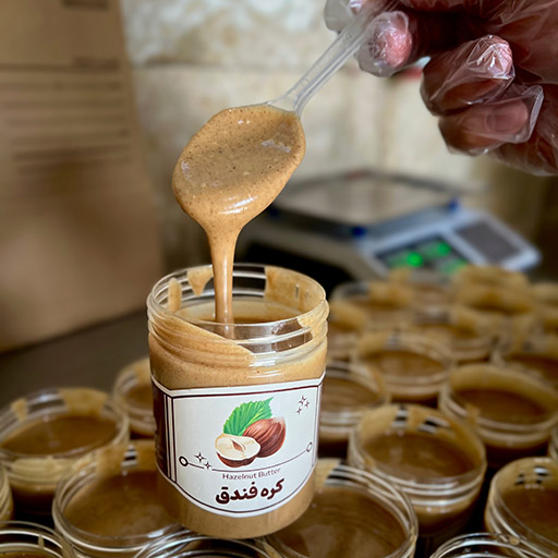 خرید کره بادام فندق در اصفهان