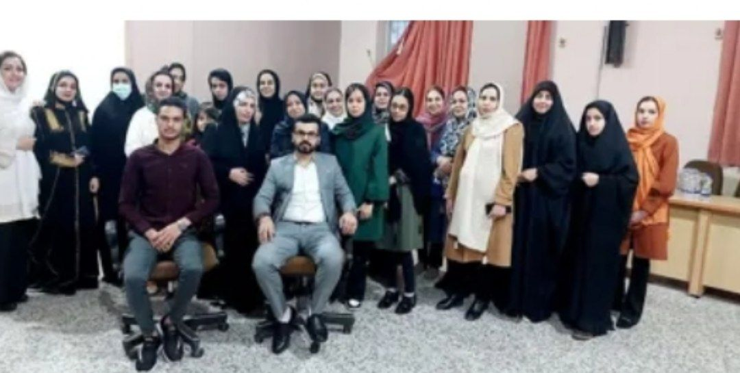 جلسات تهران و گردهمایی حرفه‌ای برای یادگیری و ارتباطات تیمی