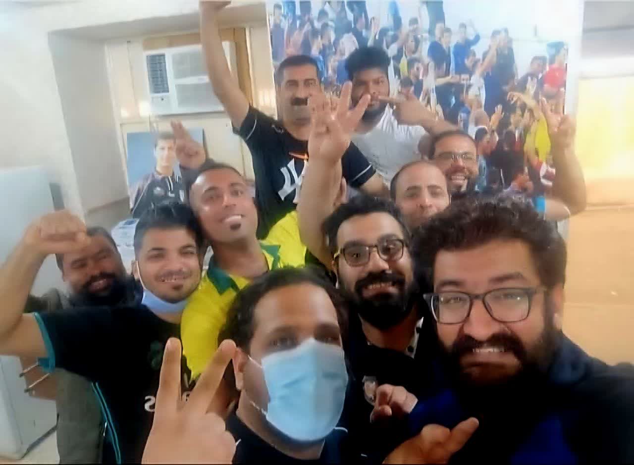 هواداران متعصب فوتبال شهرداری بندر ماهشهر
(مهندس یوسف حیدری)