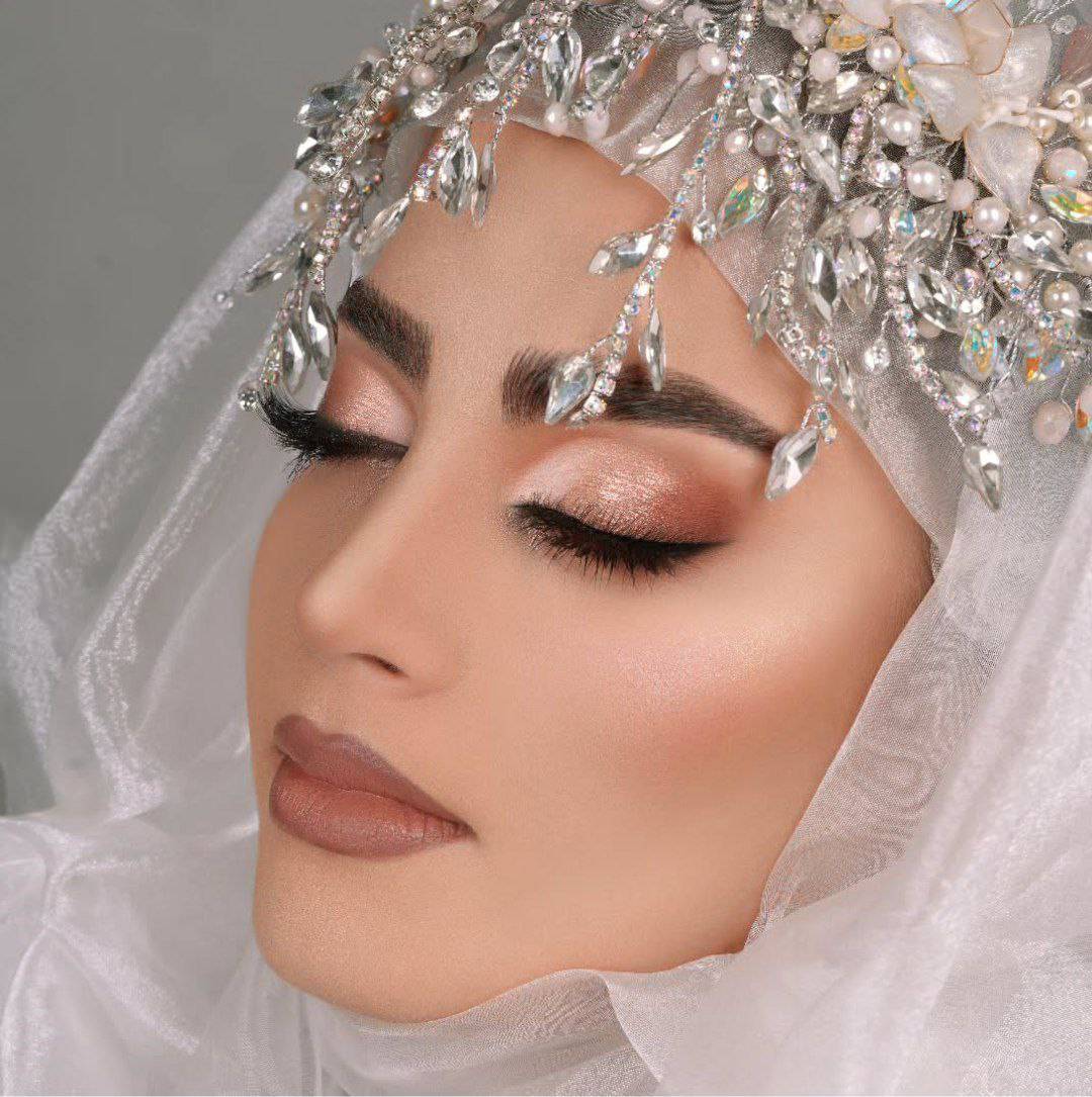 میکاپ حرفه ای عروس در شهرکرد