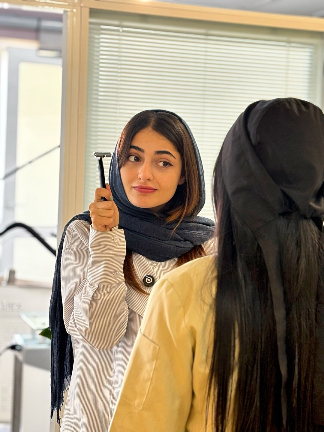 دستگاه لیزر نابلکس در کلینیک زیبایی لایلا