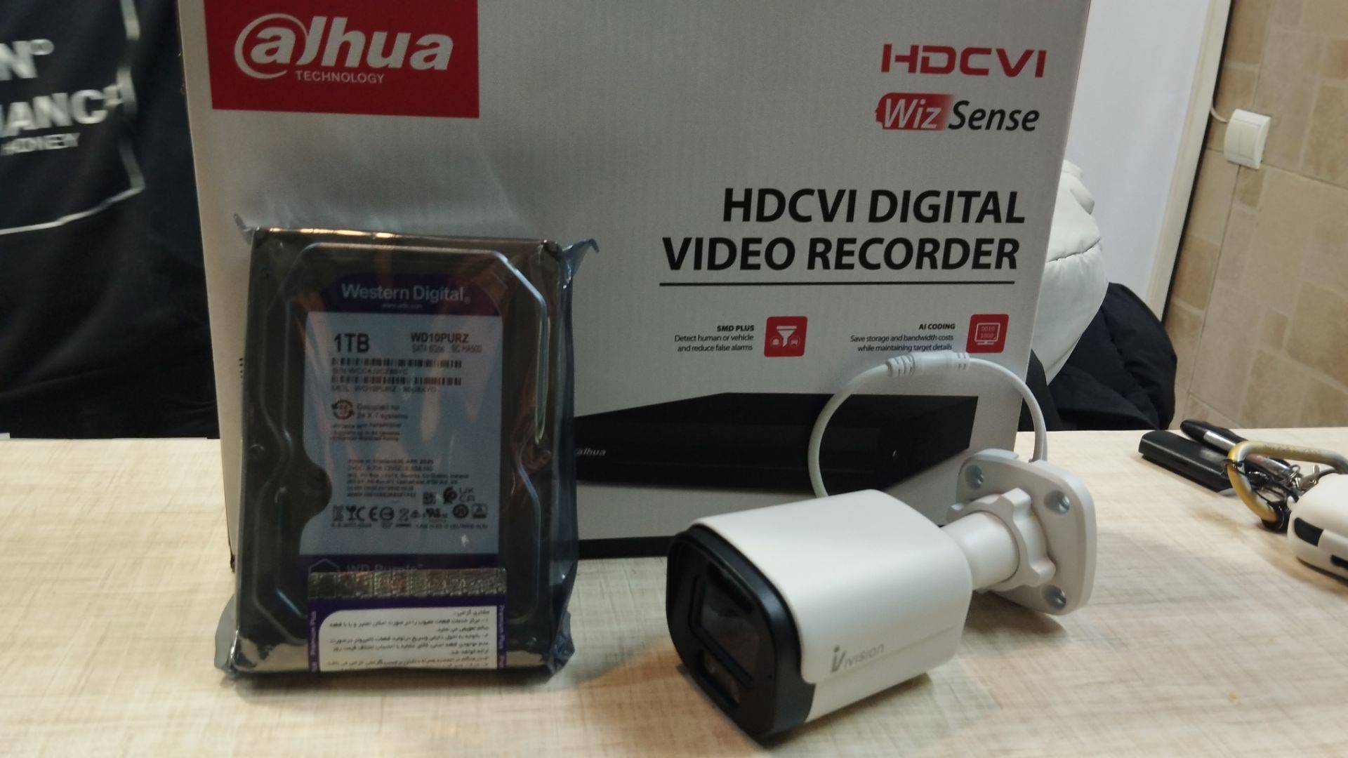پکیج دوربین دید در شب رنگی و دستگاه DVR