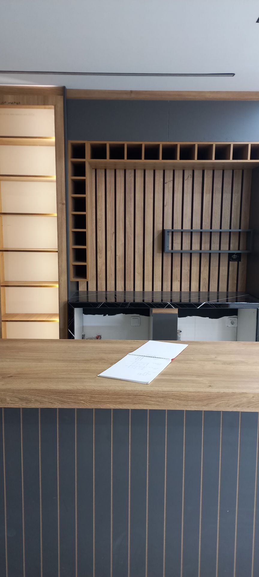 طراحی و نصب کابینت در اصفهان