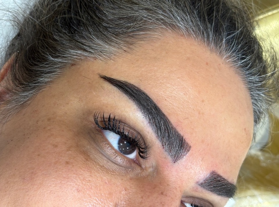 کاشت‌ابرو طبیعی‌کرج