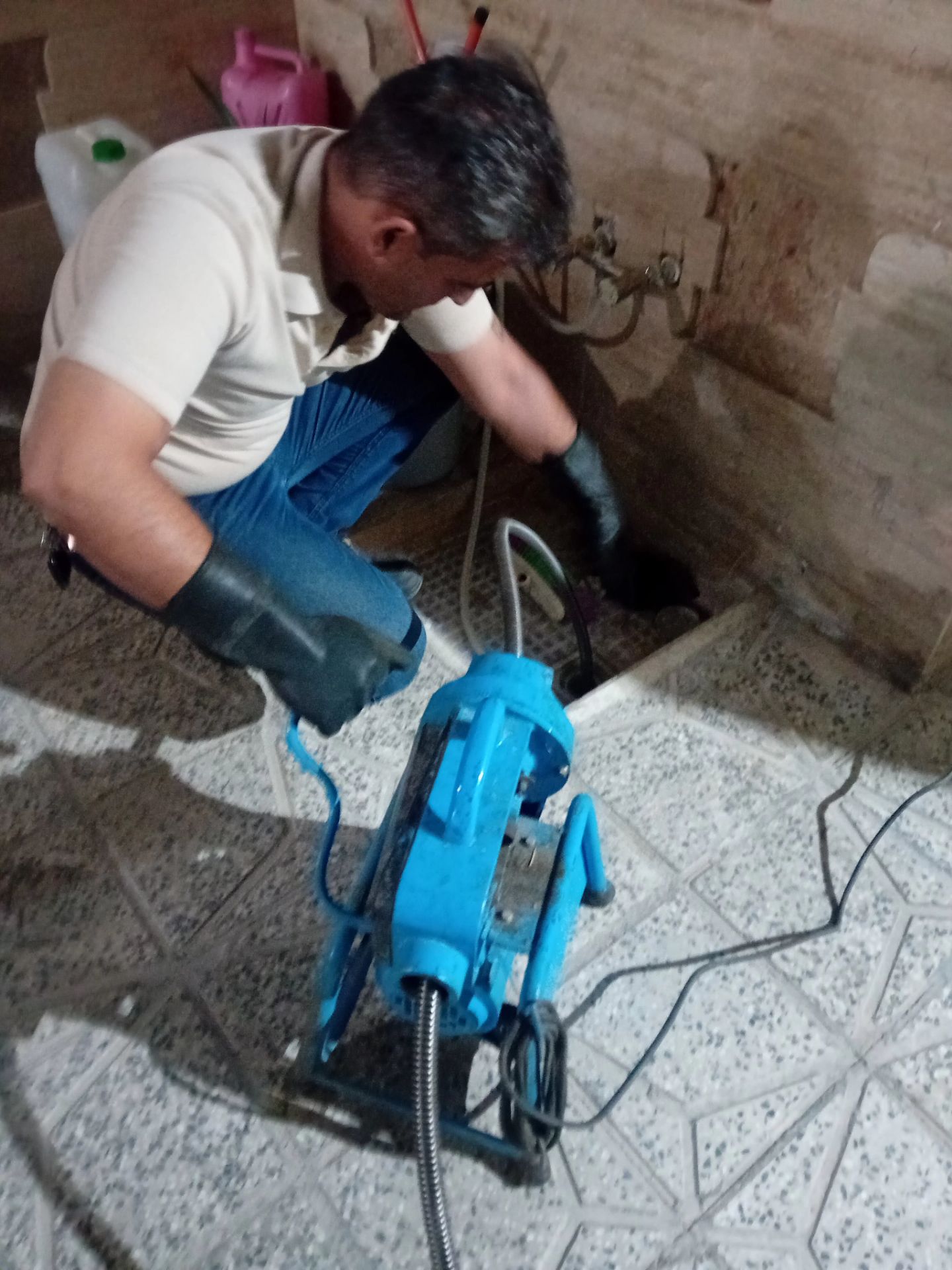 خدمات لوله بازکنی در بروجن