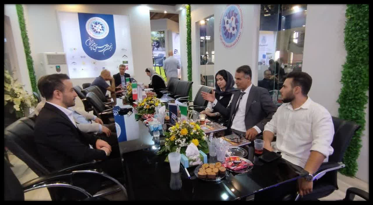 مدیریت کارخانه پارس درب