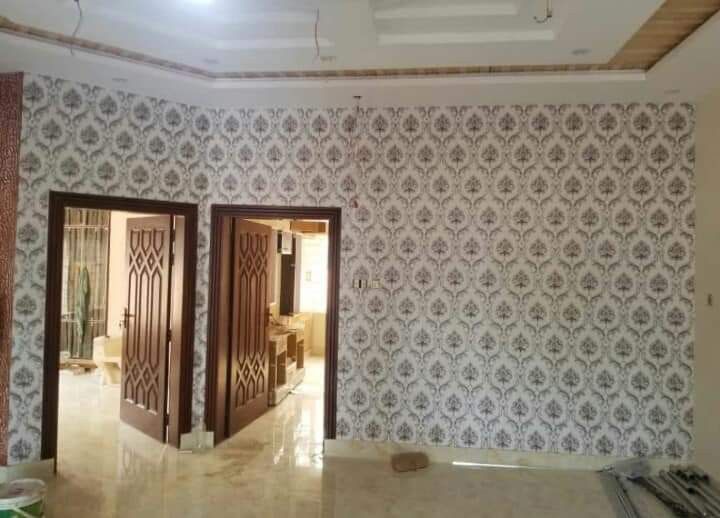 نصاب کاغذ دیواری ارزان در اصفهان