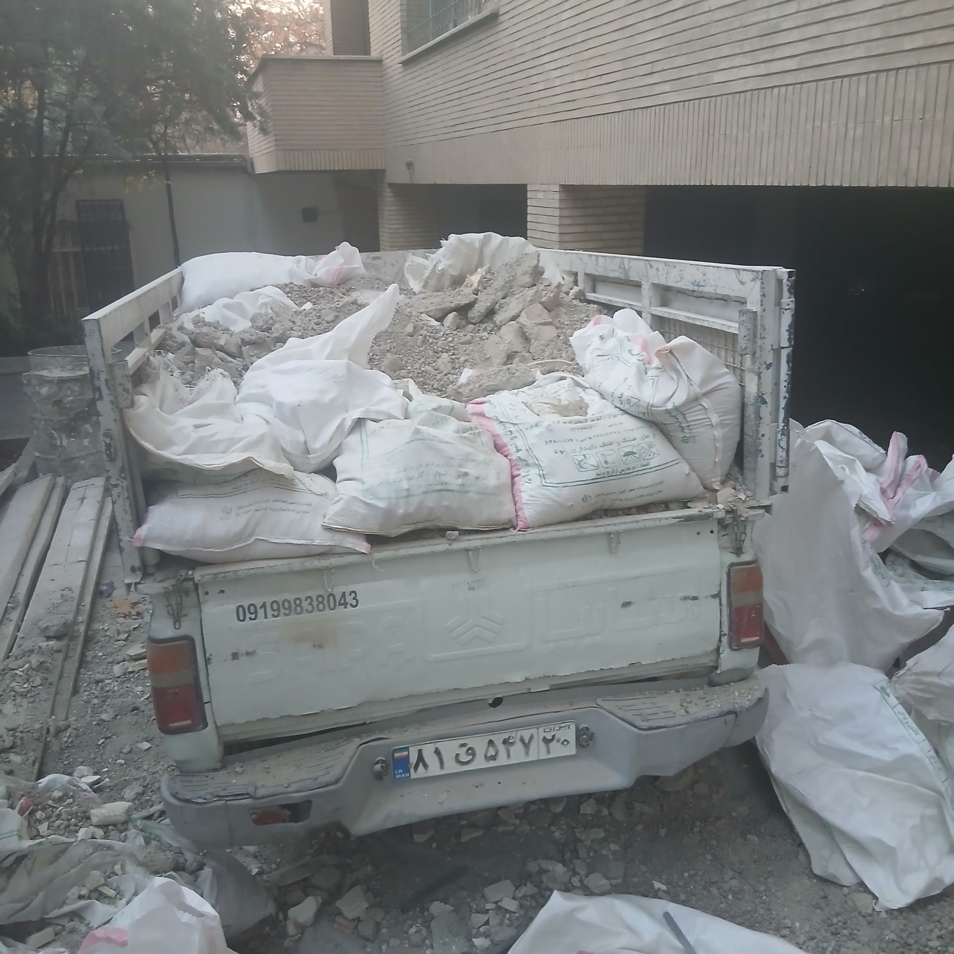 تخريب ساختمان در تهران