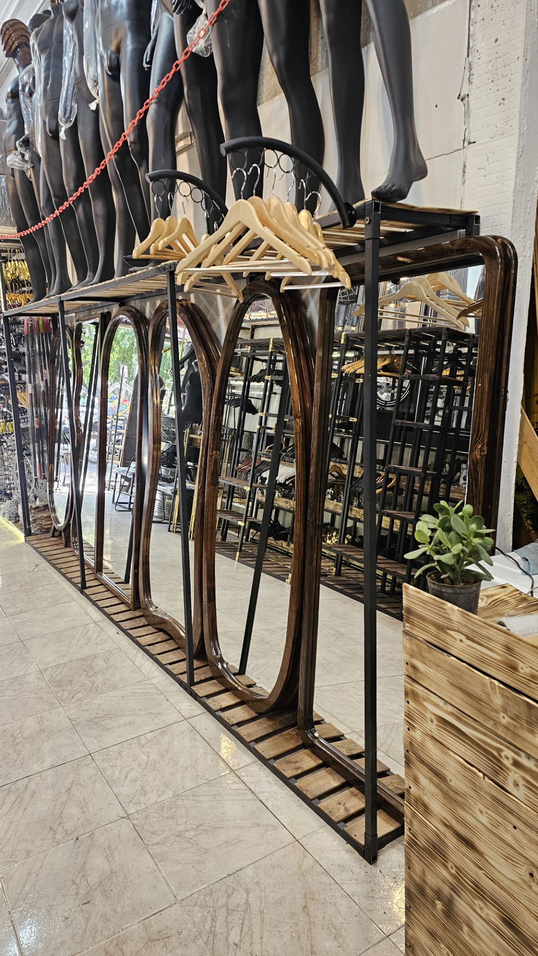 آینه و رگال گودرزی