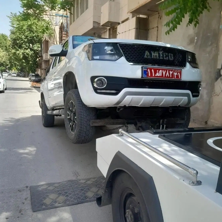 امدادخودرو دهگلان شبانه‌روزی