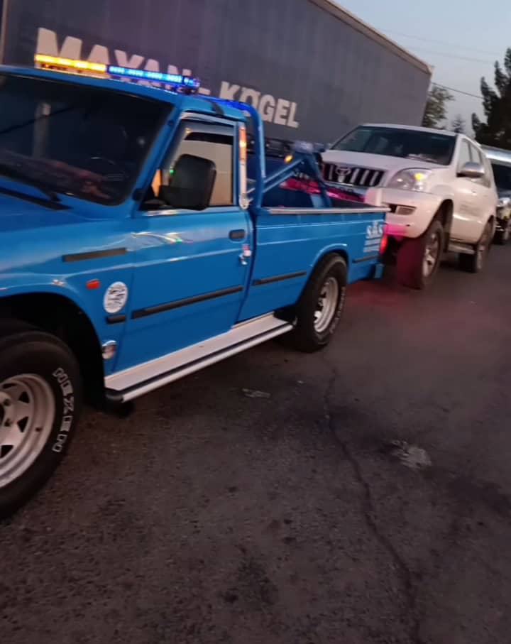 امداد خودرو سلفچگان به صورت سیار و فوری