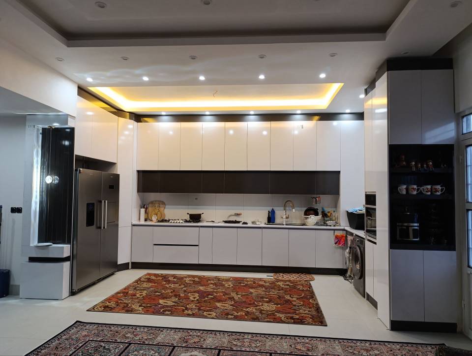 ایوب قادی پائین رودبشتی