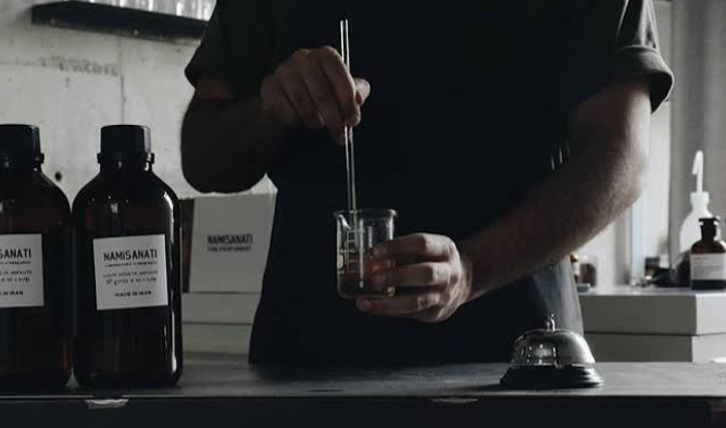 بهترین عطرفروشی در اصفهان