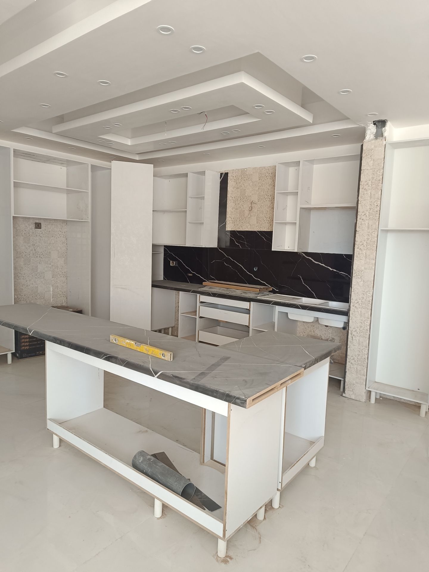 رقکارساختمان درپردیس