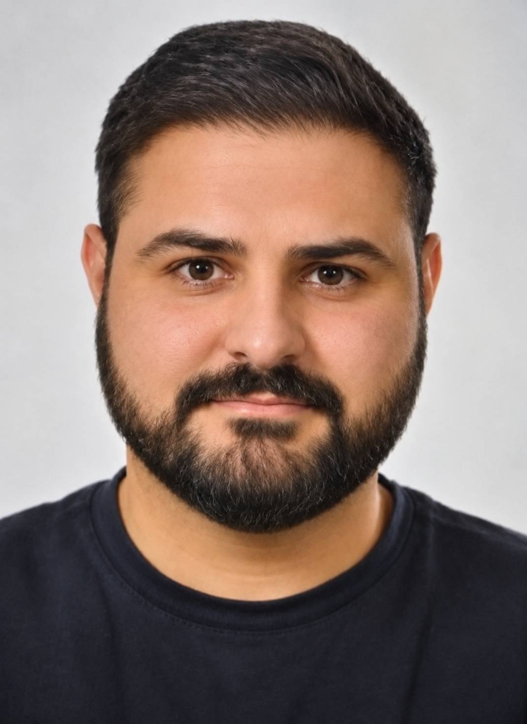 آقای دکتر ابطحی - کلینیک دندانپزشکی رهارا