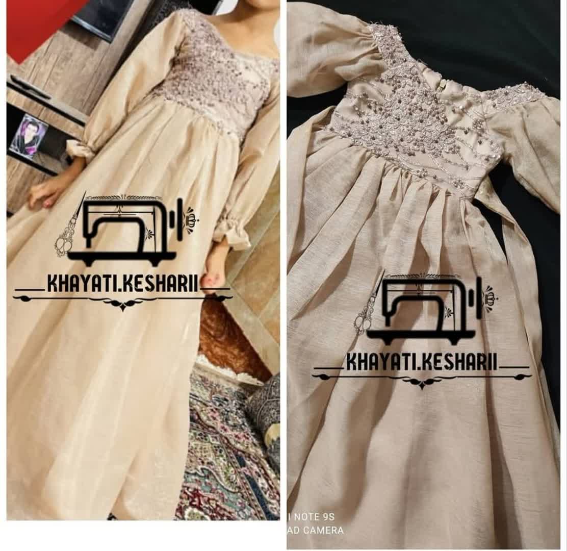 دوخت لباس زنانه در طولا