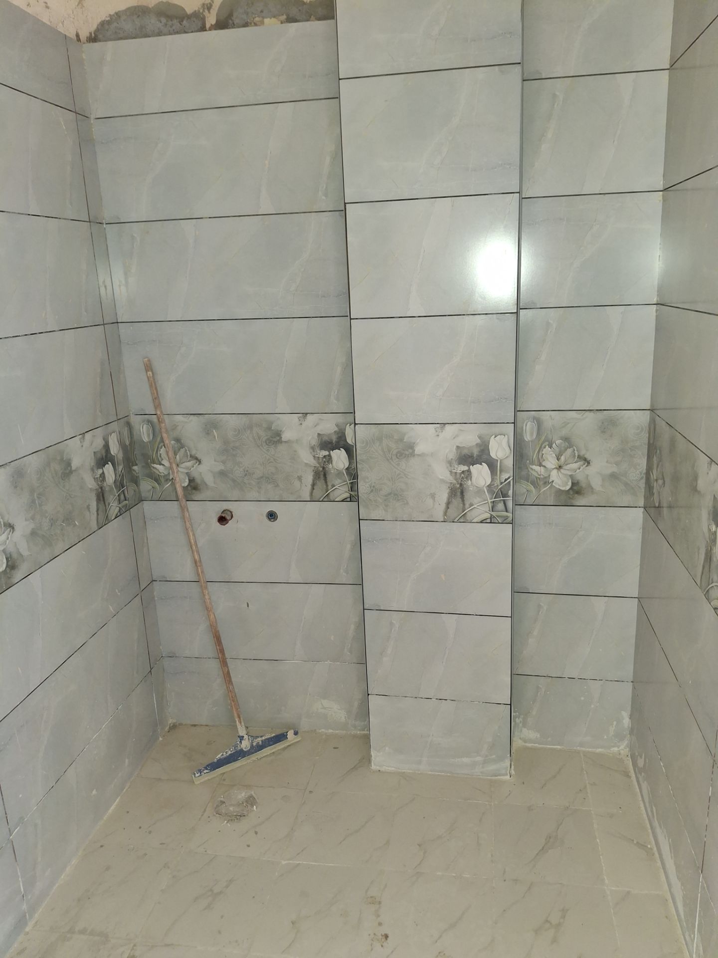 نمونه کار کاشی کاری در اصفهان