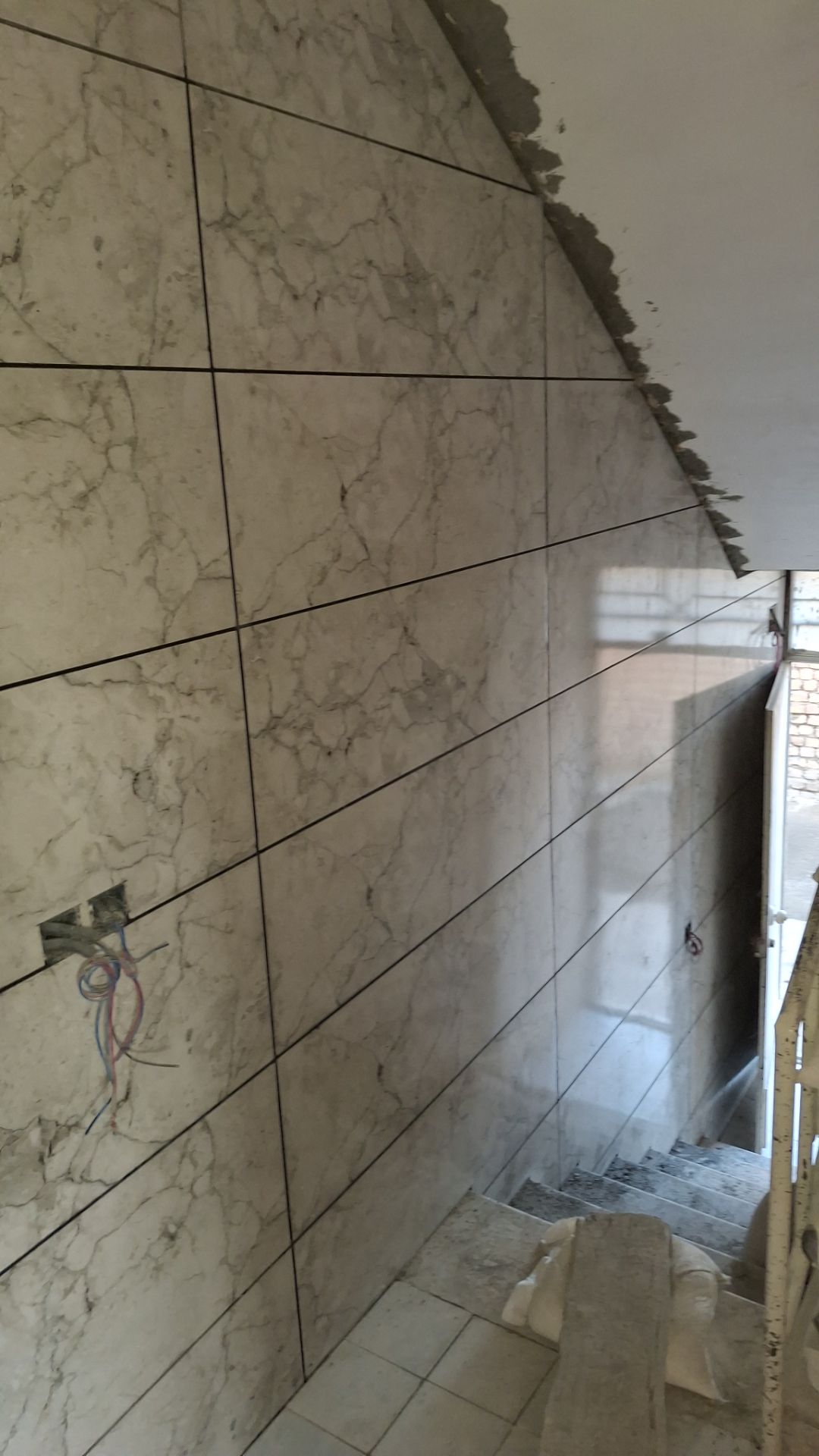 اجرای کاشی در اصفهان