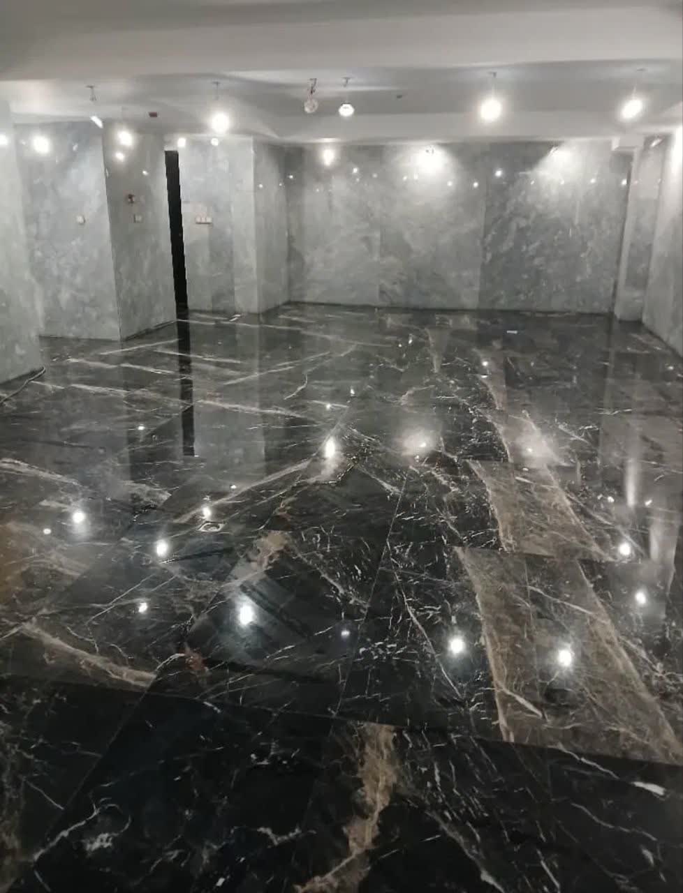 کفسابی و نماشویه در نیاوران&nbsp;