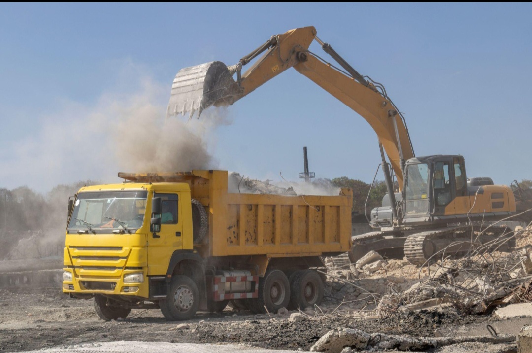 جمع آوری نخاله ساختمانی