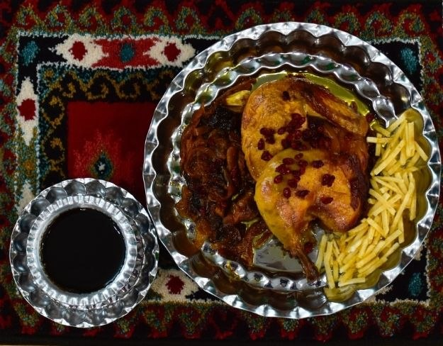 ته‌چین خوش‌عطر رستوران ته چین مه چین