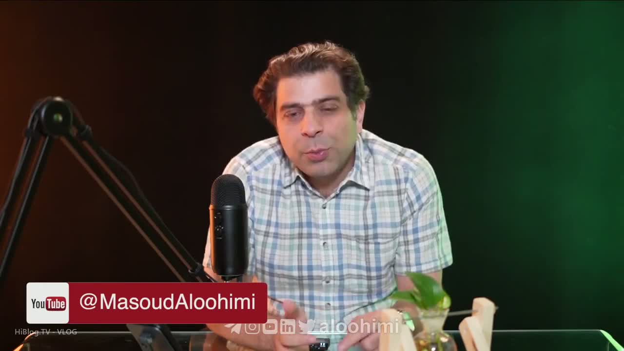 پوستر به جای سیستم‌سازی آدم حرفه‌ای جذب کن