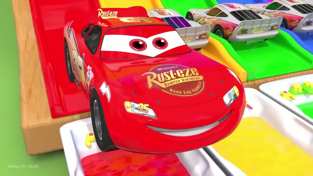 توپ‌های رنگی در وسایل نقلیه خیابانی