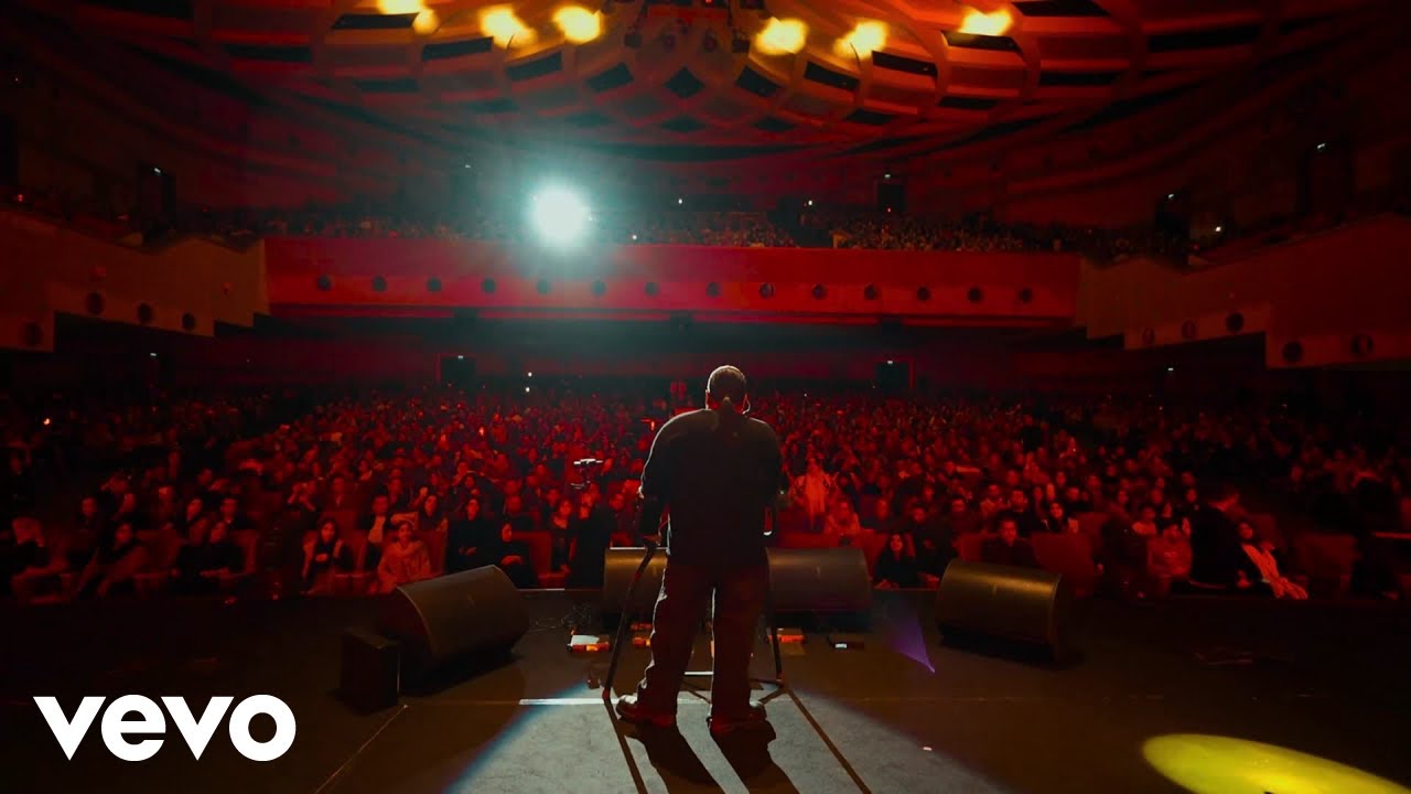 پوستر رضا صادقی - بشنو