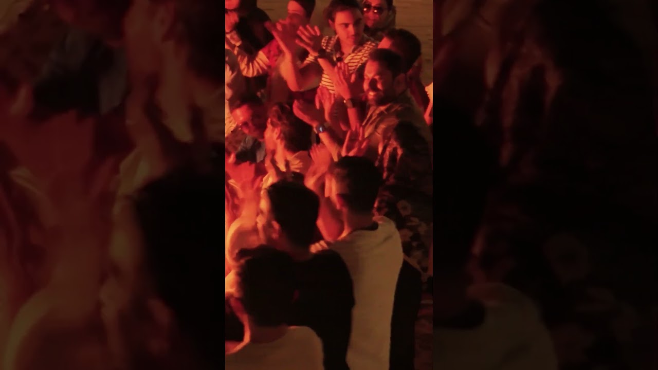 آرزو دارم در این شب‌های سرد پاییزی، دلتان گرم بماند ❤️