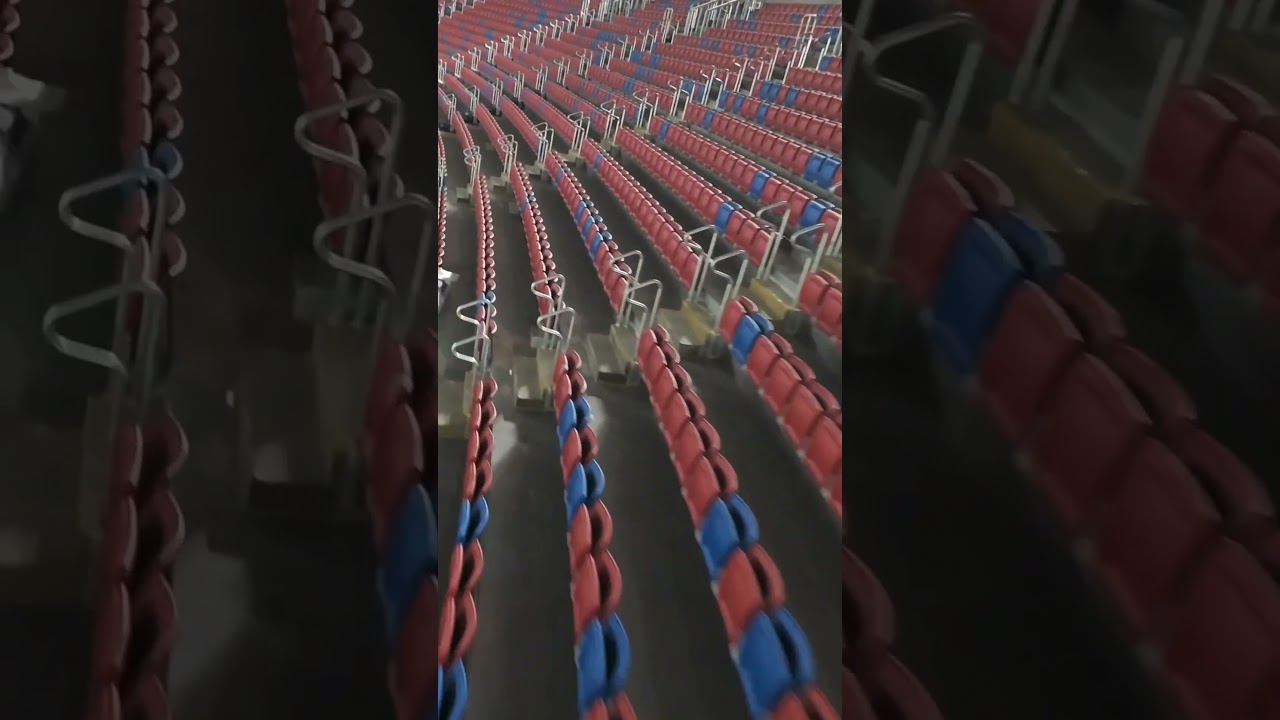 پوستر احساس شگفت‌انگیز در اسپاتیفای! 😍📍کمپ نو ف.c بارسلونا