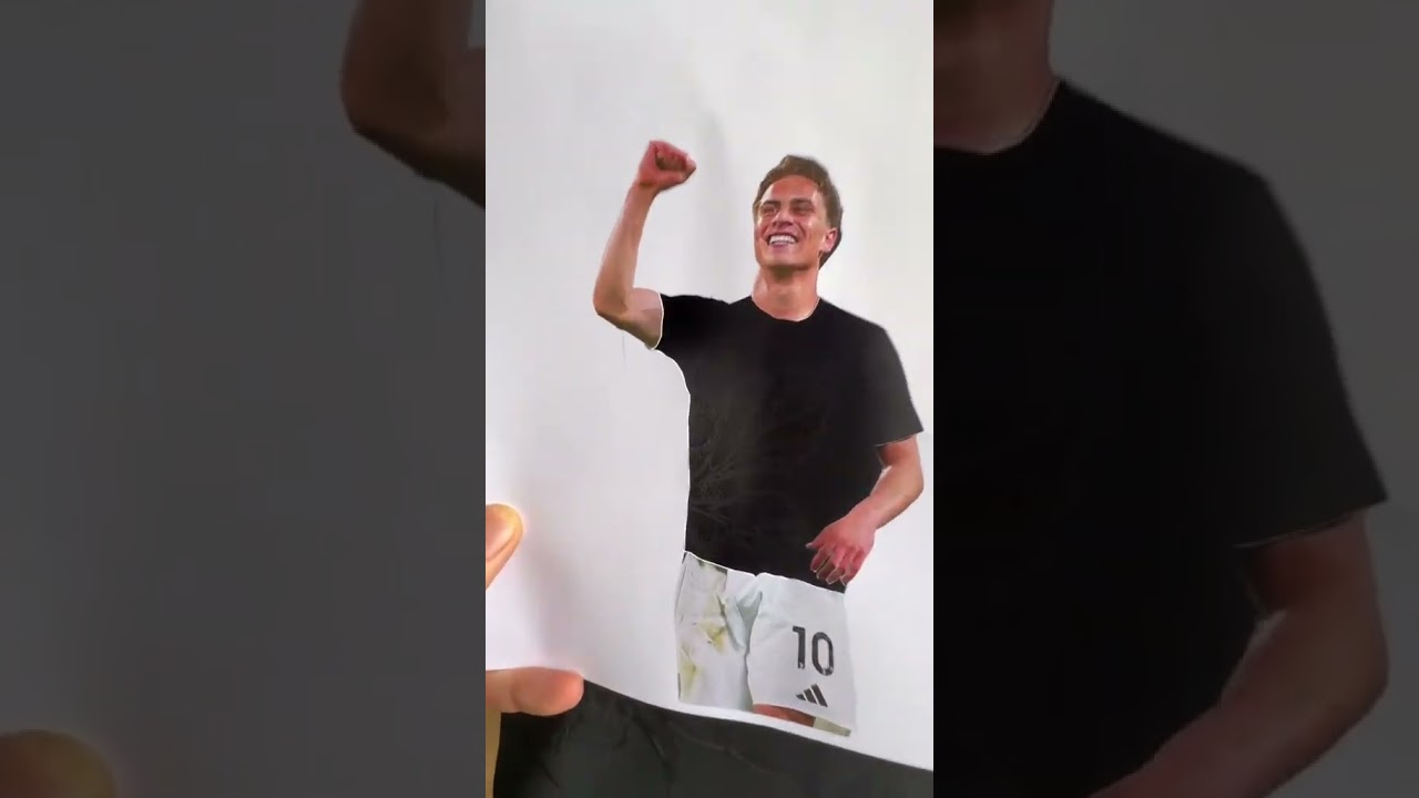 پوستر اوه، کنان 🤩🍇🖤 ترکیب سوم کیت آدیداس ییلدیز