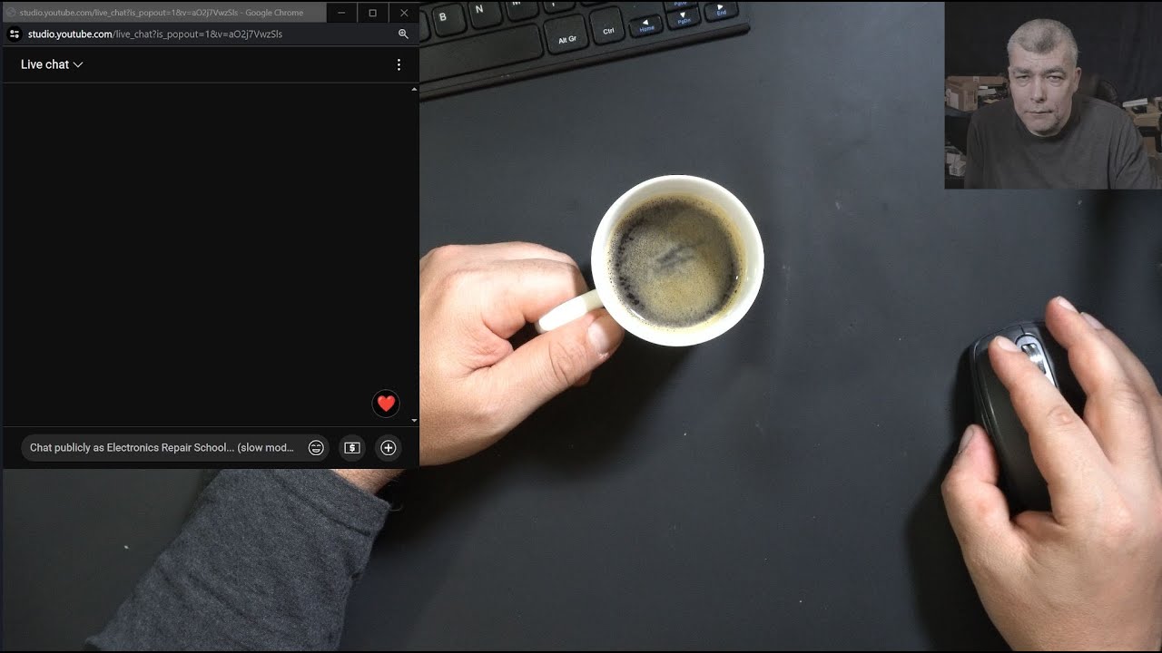 پوستر زمان قهوه! ۲۲/۱۲/۲۰۲۴ - کریسمس شادی برای شما آرزو می‌کنم