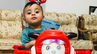 بچه حباب ساز