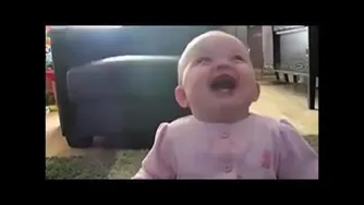از خنده غشششششش کرد این بچه