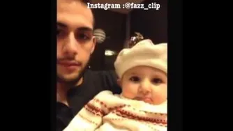میخواد مثل باباش بیت باکس بزنه 😍