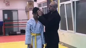 آموزش دفاع شخصی