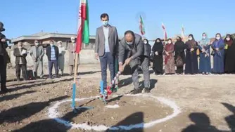 هنرستان بزرگ کشوری بنام خیر و نیکوکار زنده یاد “احمد محمدی” کلنگ زنی شد