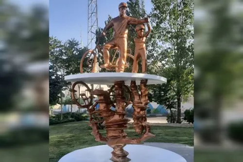 مجسمه شهری&nbsp;