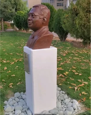 مجسمه با عکس