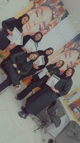 اهداء مدرک به هنرجویان