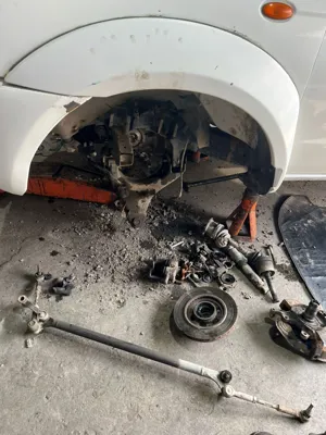 تعمیرگاه تخصصی پاترول